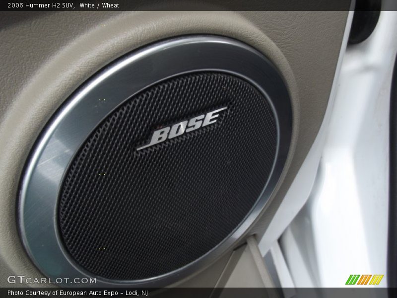 White / Wheat 2006 Hummer H2 SUV