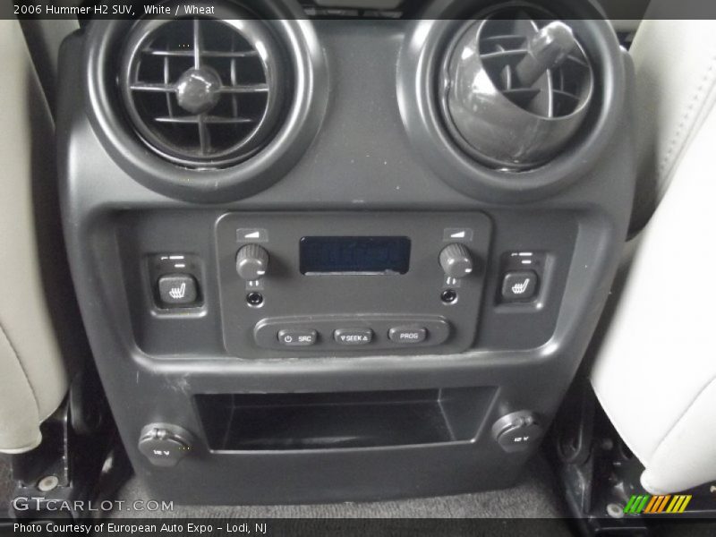 White / Wheat 2006 Hummer H2 SUV