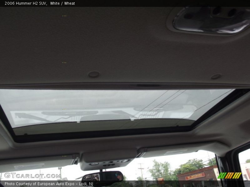 White / Wheat 2006 Hummer H2 SUV