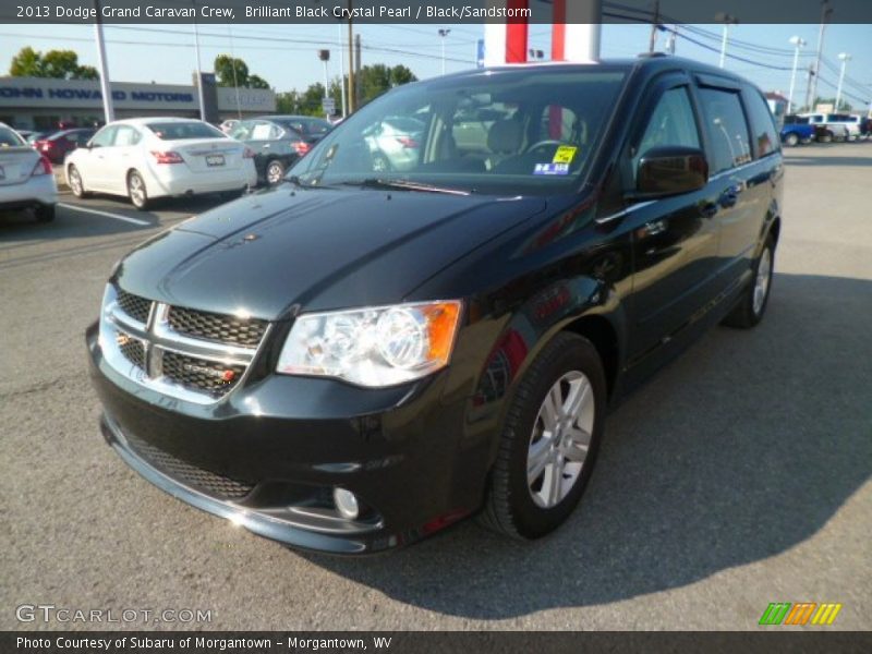 Brilliant Black Crystal Pearl / Black/Sandstorm 2013 Dodge Grand Caravan Crew