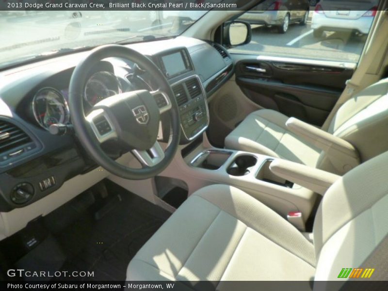 Brilliant Black Crystal Pearl / Black/Sandstorm 2013 Dodge Grand Caravan Crew
