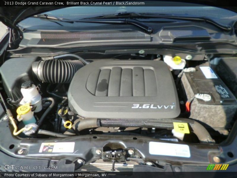 Brilliant Black Crystal Pearl / Black/Sandstorm 2013 Dodge Grand Caravan Crew