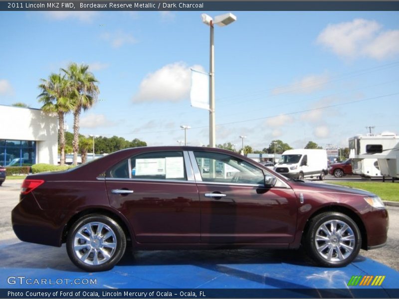 Bordeaux Reserve Metallic / Dark Charcoal 2011 Lincoln MKZ FWD