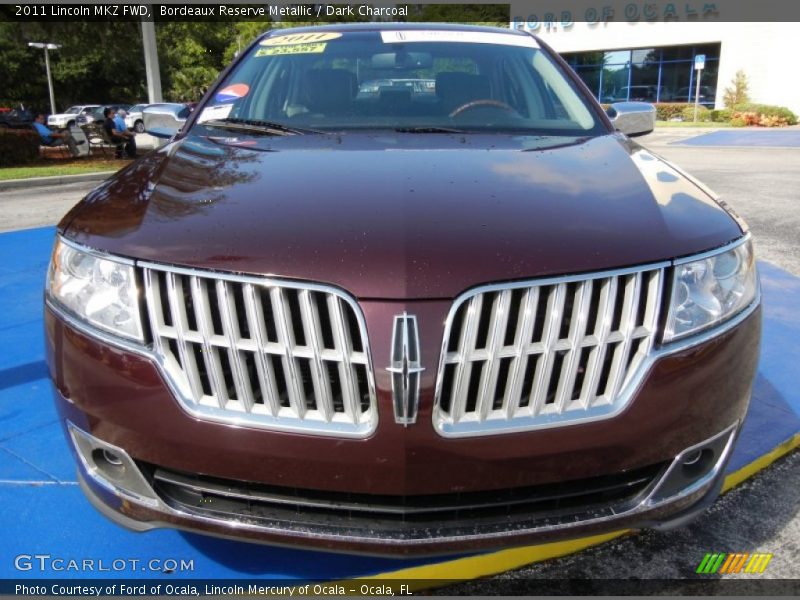 Bordeaux Reserve Metallic / Dark Charcoal 2011 Lincoln MKZ FWD