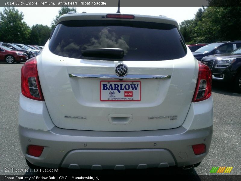 White Pearl Tricoat / Saddle 2014 Buick Encore Premium