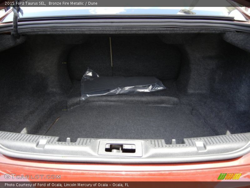  2015 Taurus SEL Trunk