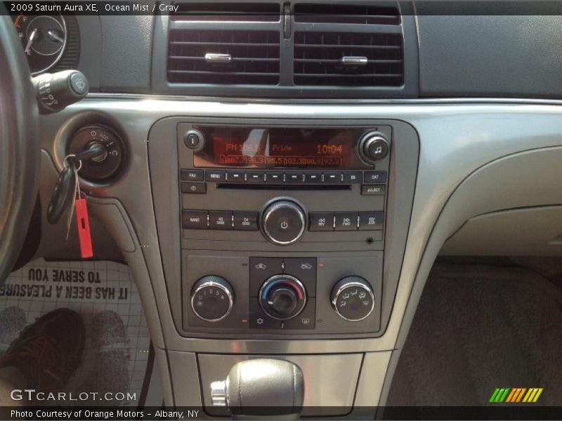 Ocean Mist / Gray 2009 Saturn Aura XE