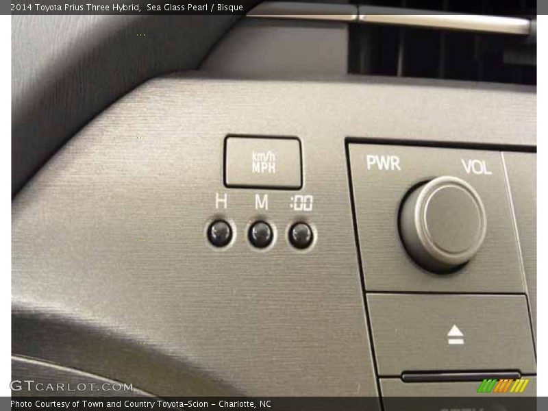 Sea Glass Pearl / Bisque 2014 Toyota Prius Three Hybrid
