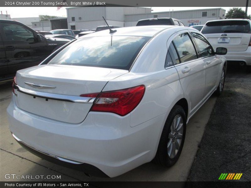 Bright White / Black 2014 Chrysler 200 Touring Sedan