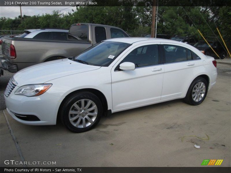 Bright White / Black 2014 Chrysler 200 Touring Sedan