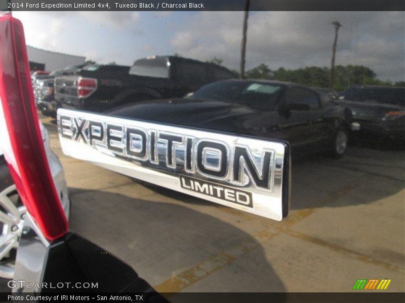 Tuxedo Black / Charcoal Black 2014 Ford Expedition Limited 4x4