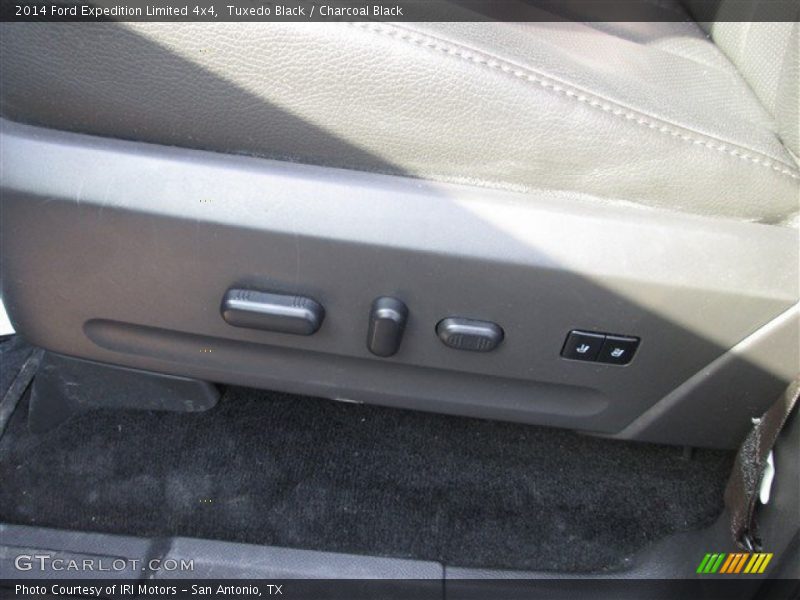 Tuxedo Black / Charcoal Black 2014 Ford Expedition Limited 4x4