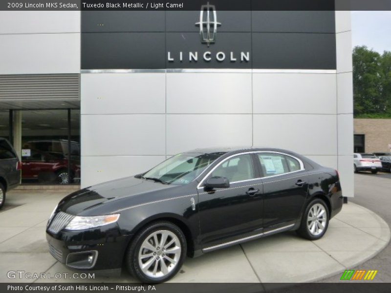 Tuxedo Black Metallic / Light Camel 2009 Lincoln MKS Sedan