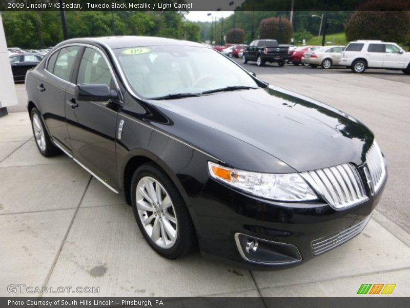 Tuxedo Black Metallic / Light Camel 2009 Lincoln MKS Sedan