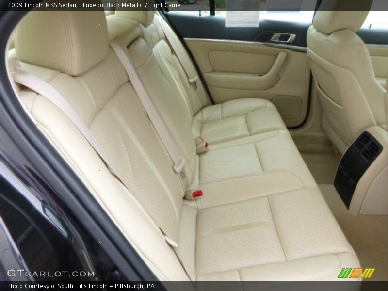 Tuxedo Black Metallic / Light Camel 2009 Lincoln MKS Sedan