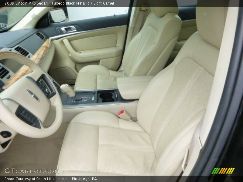 Tuxedo Black Metallic / Light Camel 2009 Lincoln MKS Sedan