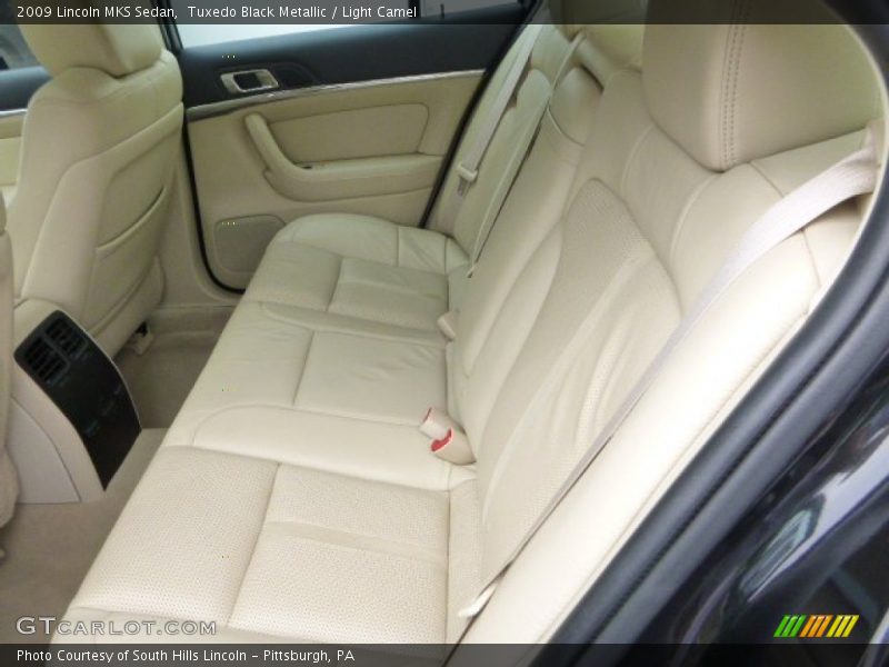 Tuxedo Black Metallic / Light Camel 2009 Lincoln MKS Sedan