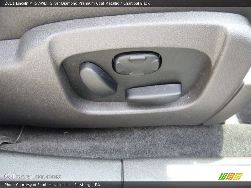 Silver Diamond Premium Coat Metallic / Charcoal Black 2011 Lincoln MKS AWD