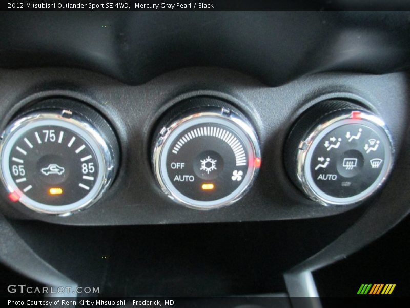 Mercury Gray Pearl / Black 2012 Mitsubishi Outlander Sport SE 4WD