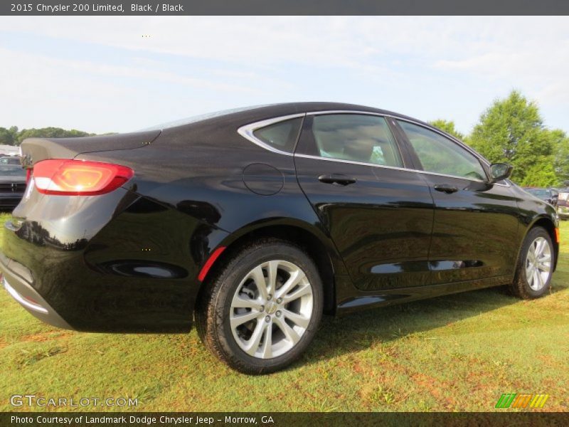 Black / Black 2015 Chrysler 200 Limited