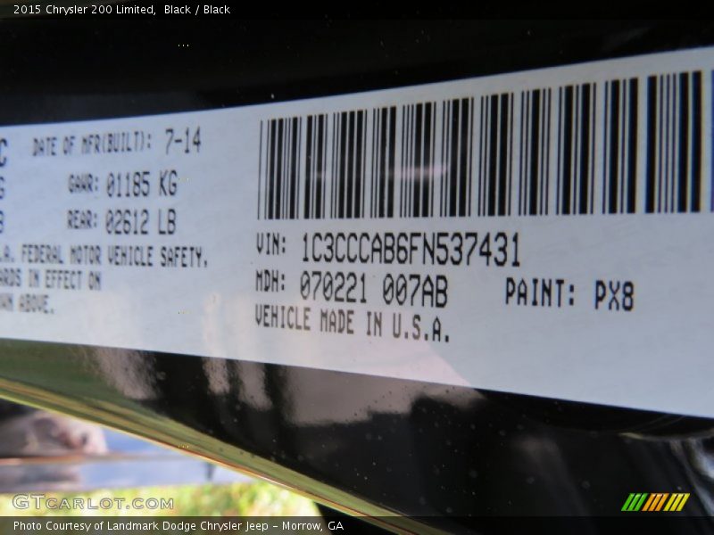 Black / Black 2015 Chrysler 200 Limited