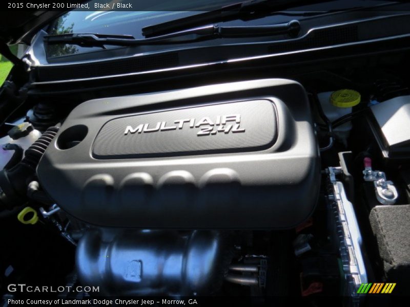 Black / Black 2015 Chrysler 200 Limited