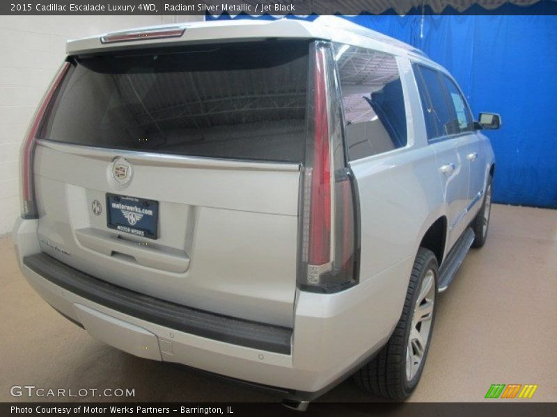 Radiant Silver Metallic / Jet Black 2015 Cadillac Escalade Luxury 4WD