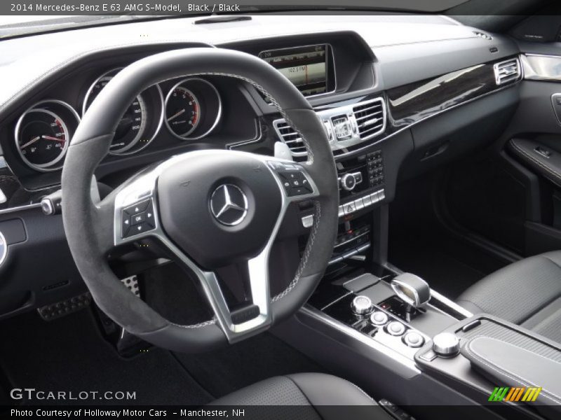 Dashboard of 2014 E 63 AMG S-Model