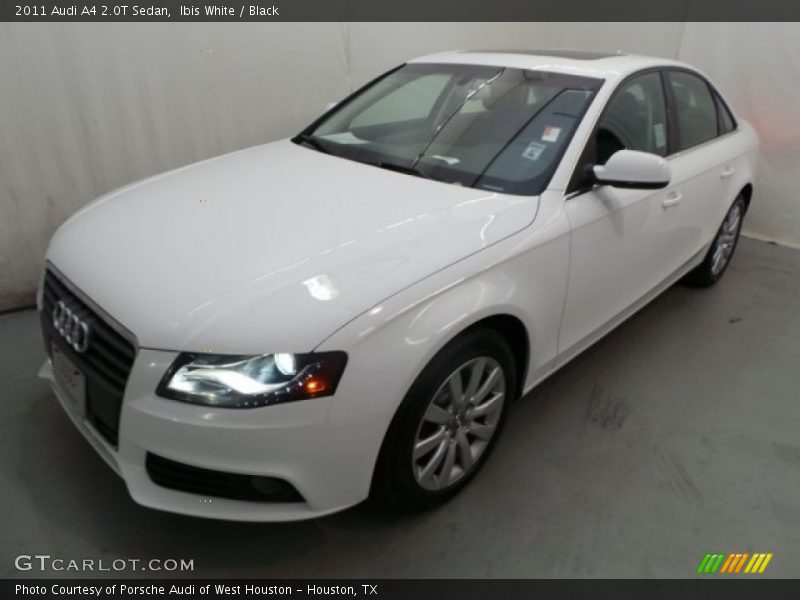 Ibis White / Black 2011 Audi A4 2.0T Sedan