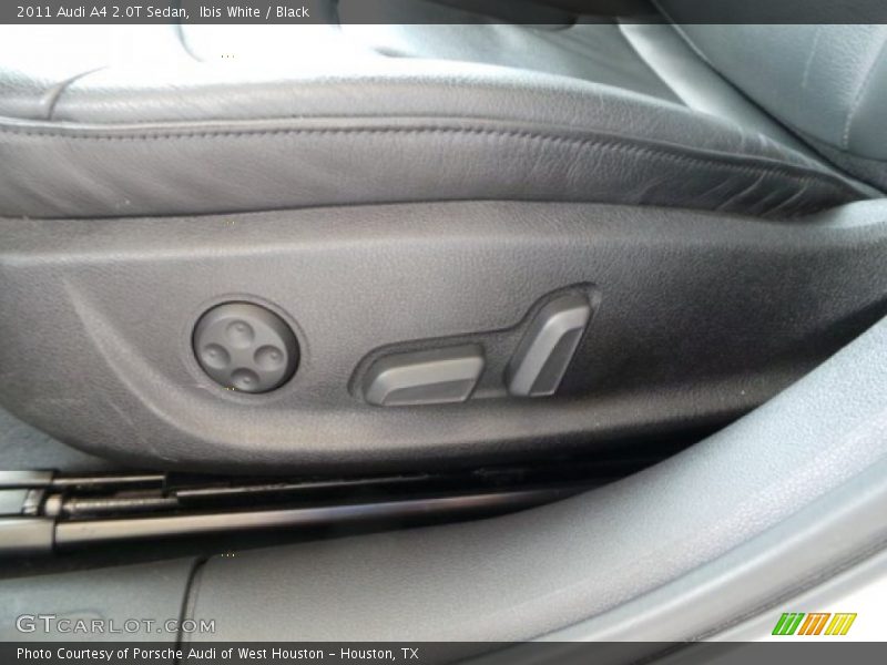 Ibis White / Black 2011 Audi A4 2.0T Sedan