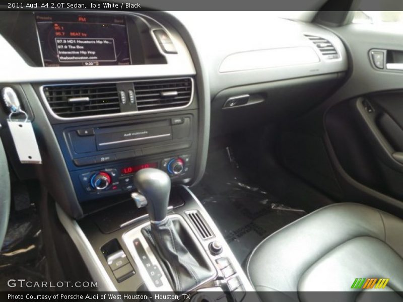 Ibis White / Black 2011 Audi A4 2.0T Sedan
