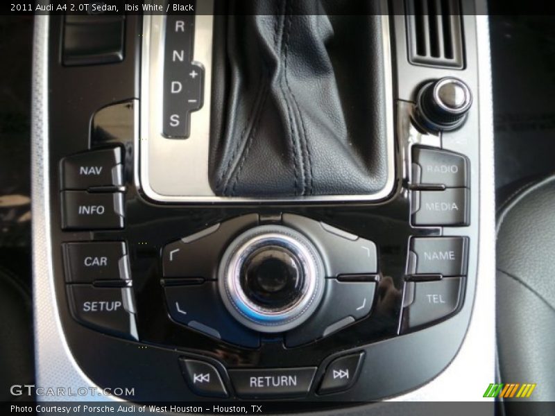 Ibis White / Black 2011 Audi A4 2.0T Sedan