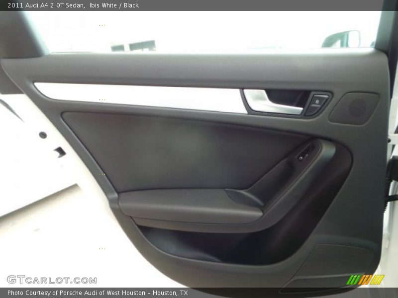 Ibis White / Black 2011 Audi A4 2.0T Sedan