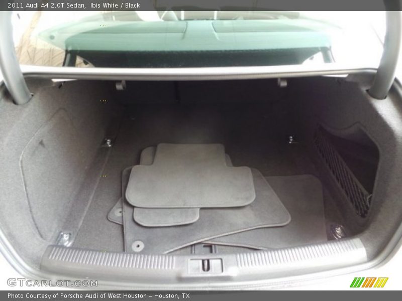 Ibis White / Black 2011 Audi A4 2.0T Sedan