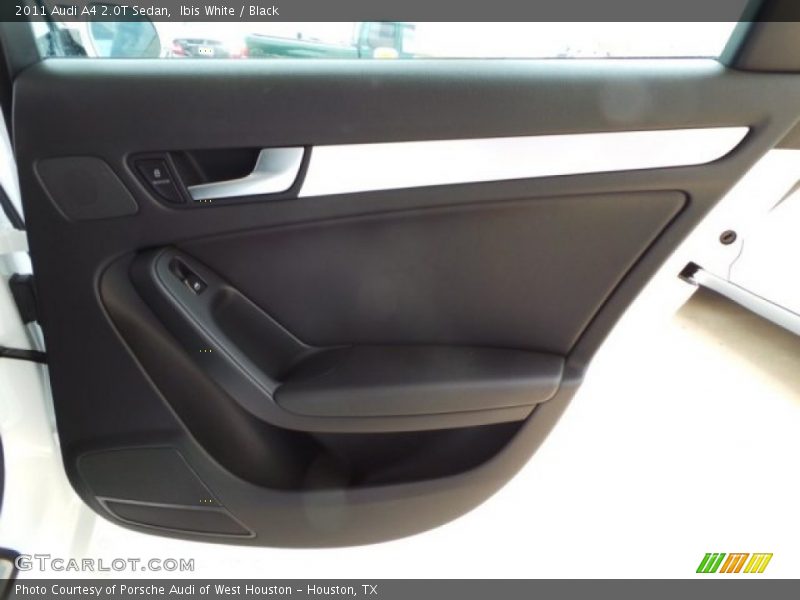 Ibis White / Black 2011 Audi A4 2.0T Sedan