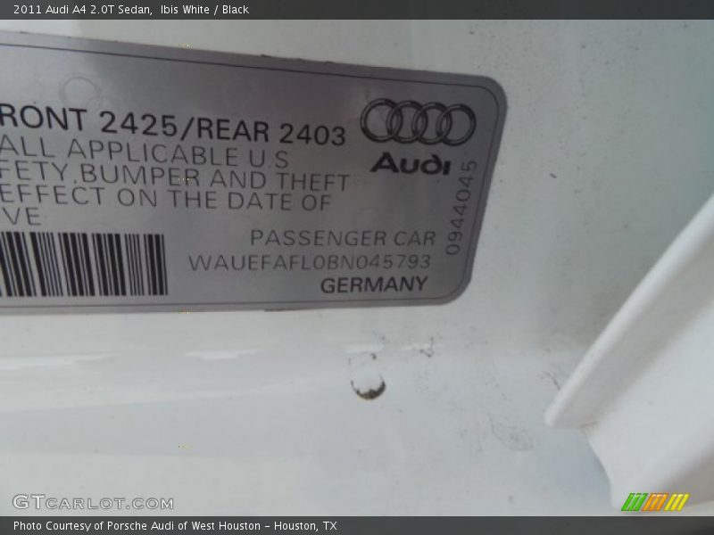 Ibis White / Black 2011 Audi A4 2.0T Sedan