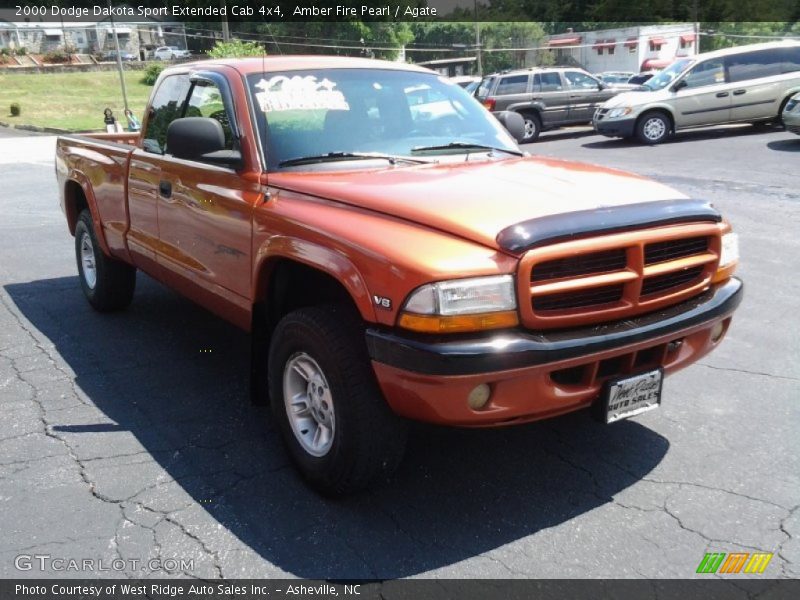 Amber Fire Pearl / Agate 2000 Dodge Dakota Sport Extended Cab 4x4