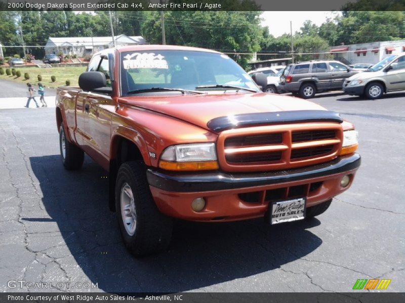 Amber Fire Pearl / Agate 2000 Dodge Dakota Sport Extended Cab 4x4