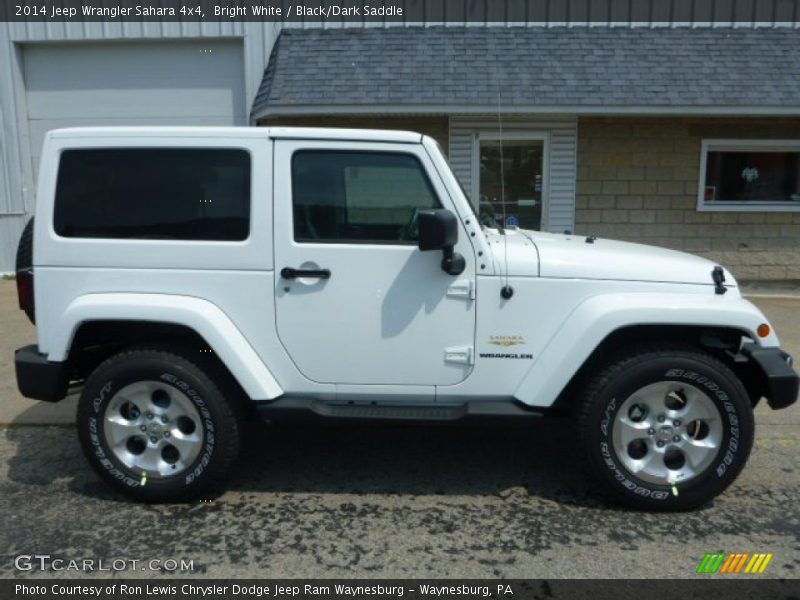 Bright White / Black/Dark Saddle 2014 Jeep Wrangler Sahara 4x4
