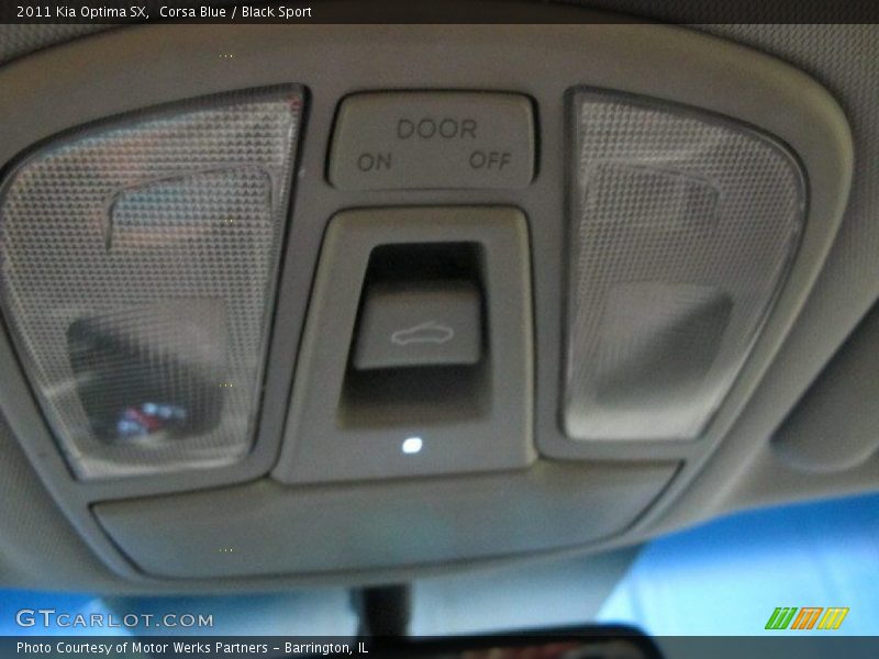 Corsa Blue / Black Sport 2011 Kia Optima SX