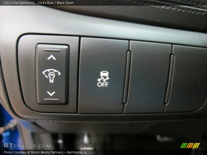 Corsa Blue / Black Sport 2011 Kia Optima SX