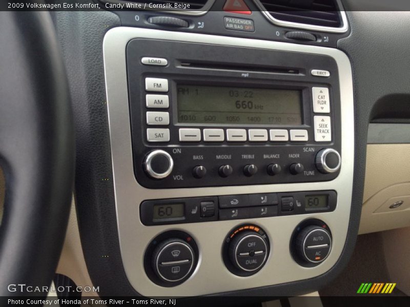 Candy White / Cornsilk Beige 2009 Volkswagen Eos Komfort