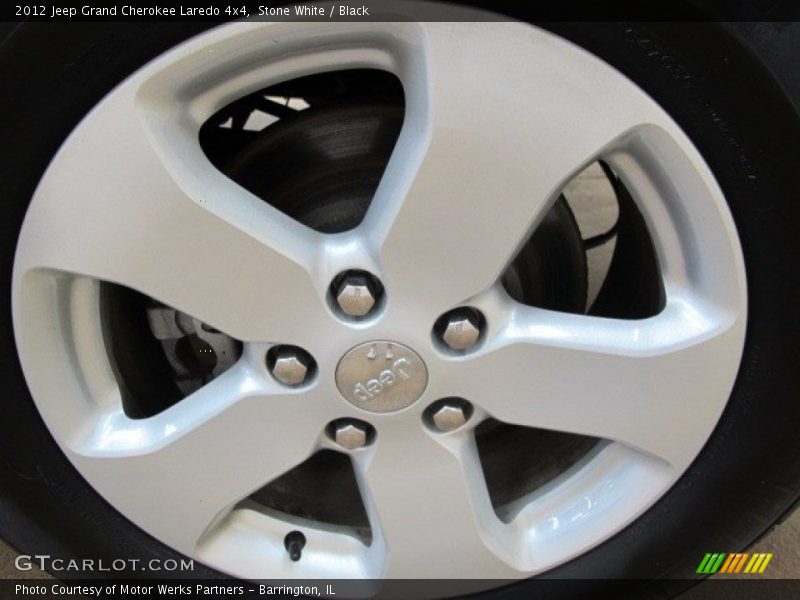 Stone White / Black 2012 Jeep Grand Cherokee Laredo 4x4