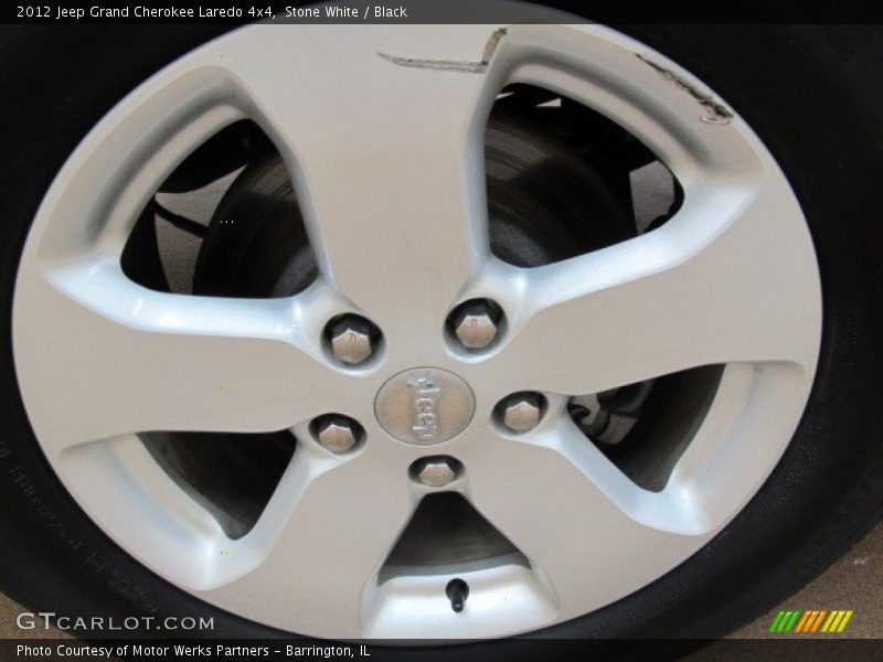 Stone White / Black 2012 Jeep Grand Cherokee Laredo 4x4
