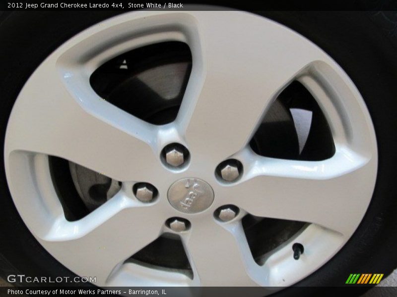 Stone White / Black 2012 Jeep Grand Cherokee Laredo 4x4