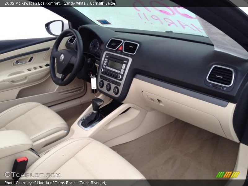 Candy White / Cornsilk Beige 2009 Volkswagen Eos Komfort