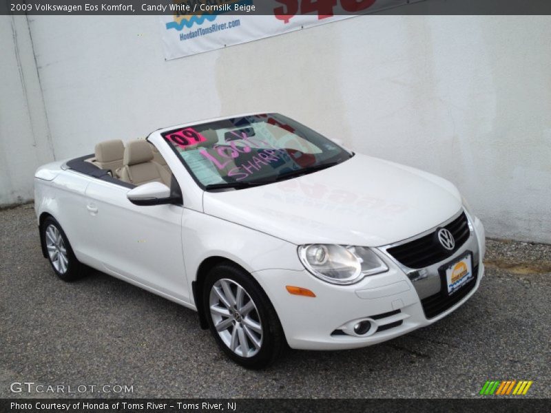 Candy White / Cornsilk Beige 2009 Volkswagen Eos Komfort