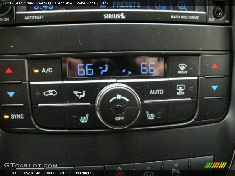 Stone White / Black 2012 Jeep Grand Cherokee Laredo 4x4
