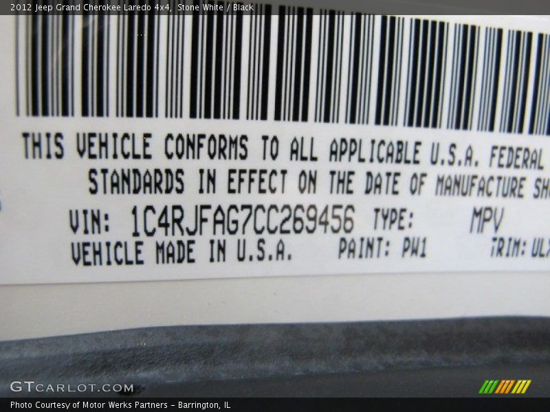 Stone White / Black 2012 Jeep Grand Cherokee Laredo 4x4