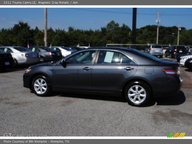 Magnetic Gray Metallic / Ash 2011 Toyota Camry LE